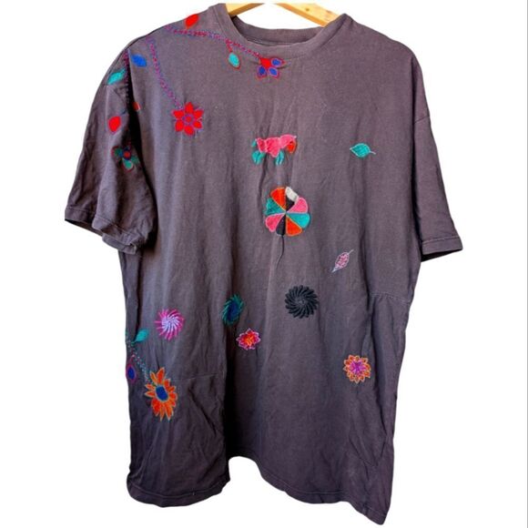 Kimchi Blue brown embroidered oversized t shirt Small - Picture 3 of 10